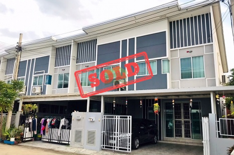 หมู่บ้านอาร์เค พาร์ค รามอินทรา-ซาฟารี RK PARK Ramintra-Safari ขายด่วน ทาวน์โฮม 2 ชั้น เนื้อที่ 30.80 ตร.ว แปลงริม ซื้อวันนี้ ฟรี! ค่าส่วนกลาง 1 ปี