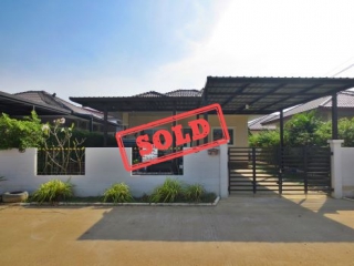 N0601655, ขายด่วน หมู่บ้านอริสรา บ้านเดี่ยว 1 ชั้น เนื้อที่ 60 ตร.ว. บางบัวทอง สุพรรณบุรี 340 หลักชัย ใกล้วัดปทุมวัน ลาดบัวหลวง (อย.3049) พระนครศรีอยุธยา