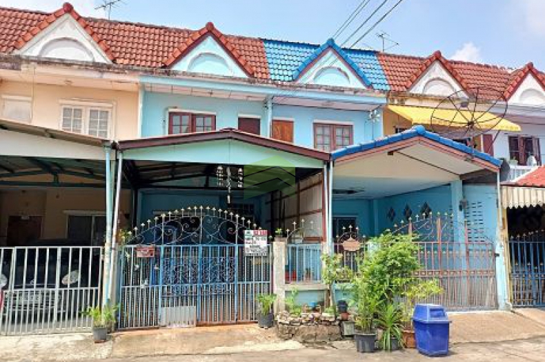 หมู่บ้านพิมลราช 2 บ้านกล้วย ไทรน้อย ขายด่วน ทาวน์เฮ้าส์ 2 ชั้น เนื้อที่ 16 ตร.ว ทำเลดี ราคาต่อรองได้