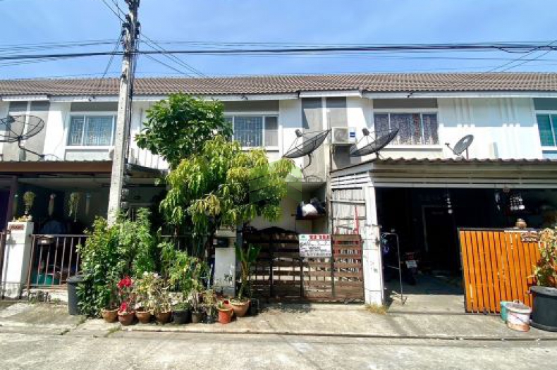 หมู่บ้านพฤกษา 75 เพชรเกษม-ยอแซฟฯ BAAN PRUKSA 75 ขายด่วน ทาวน์เฮ้าส์ 2 ชั้น เนื้อที่ 16 ตร.ว ต่อเติมเต็ม ทำเลดี 