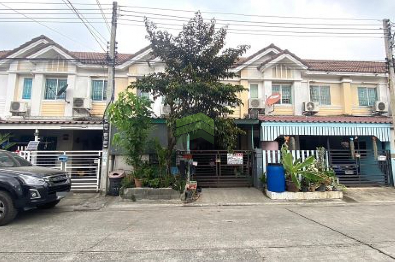หมู่บ้านพฤกษา 46 บ้านใหม่ ติวานนท์ ขายด่วน ทาวน์เฮ้าส์ 2 ชั้น เนื้อที่ 16.10 ตร.ว ทำเลดี ต่อเติมครบ ราคาต่อรองได้