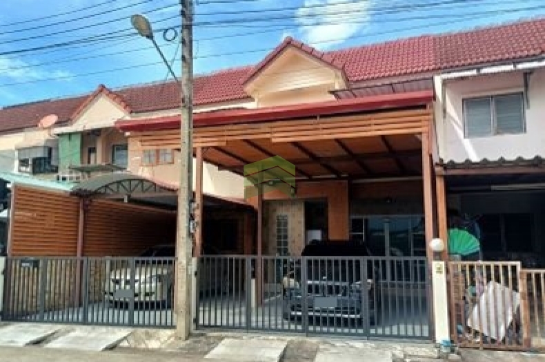 หมู่บ้านพร้อมจิตร บางใหญ่ วัดพระเงิน ขายด่วน ทาวน์เฮ้าส์ 2 ชั้น เนื้อที่ 39.20 ตร.ว ทำเลดี แต่งสวย พร้อมอยู่