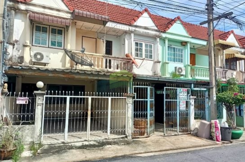 หมู่บ้าน ป.ผาสุขนิเวศน์ พิมลราช ขายด่วน ทาวน์เฮ้าส์ 2 ชั้น เนื้อที่ 16 ตารางวา ทำเลดี ราคาต่อรองได้