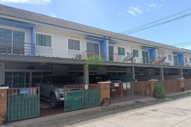 หมู่บ้าน โชติกา โมเดิร์นนิตี้ พานทอง ชลบุรี Chotika Modernity ขายด่วน ทาวน์เฮ้าส์ 2 ชั้น เนื้อที่ 22.50 ตร.ว ทำเลดี สวย พร้อมอยู่