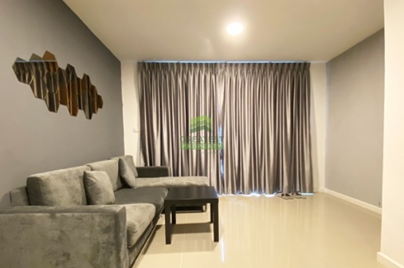 หมู่บ้านเทอร์ร่าวิลล์ ลาดหลุมแก้ว