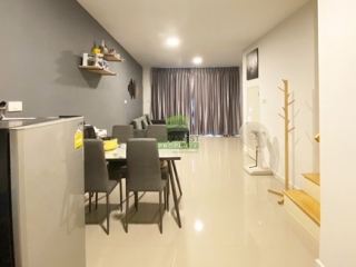 หมู่บ้านเทอร์ร่าวิลล์ ลาดหลุมแก้ว