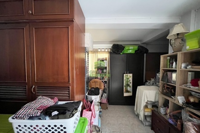 หมู่บ้านพระปิ่น4