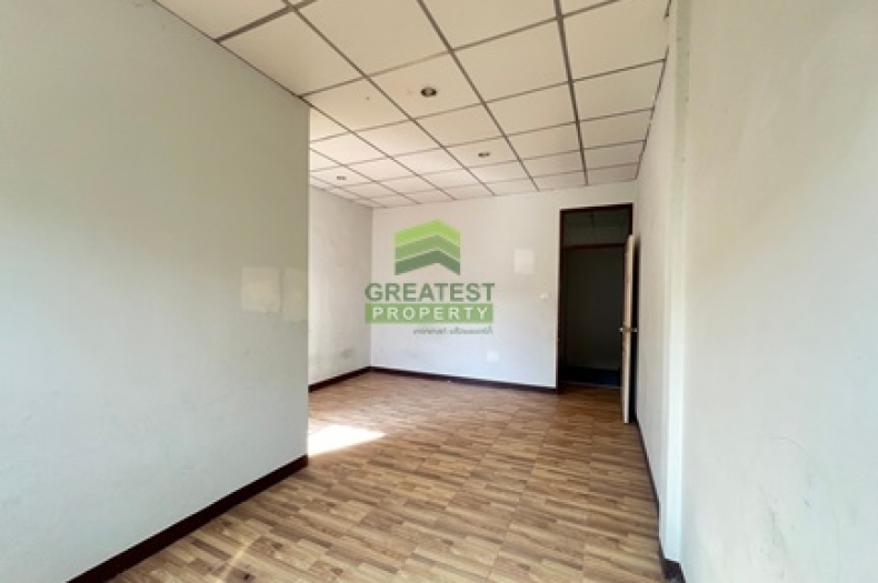 หมู่บ้านสวนทองวิลล่า8