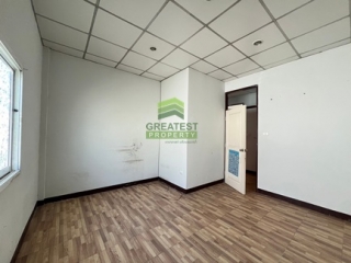 หมู่บ้านสวนทองวิลล่า8