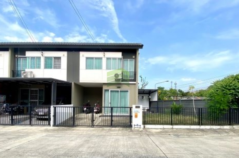 หมู่บ้าน พฤกษา144 รังสิต บางพูน 3 ขายด่วน ทาวน์โฮม 2 ชั้น เนื้อที่ 34.10 ตร.ว แปลงมุม ทำเลดี ราคาต่อรองได้