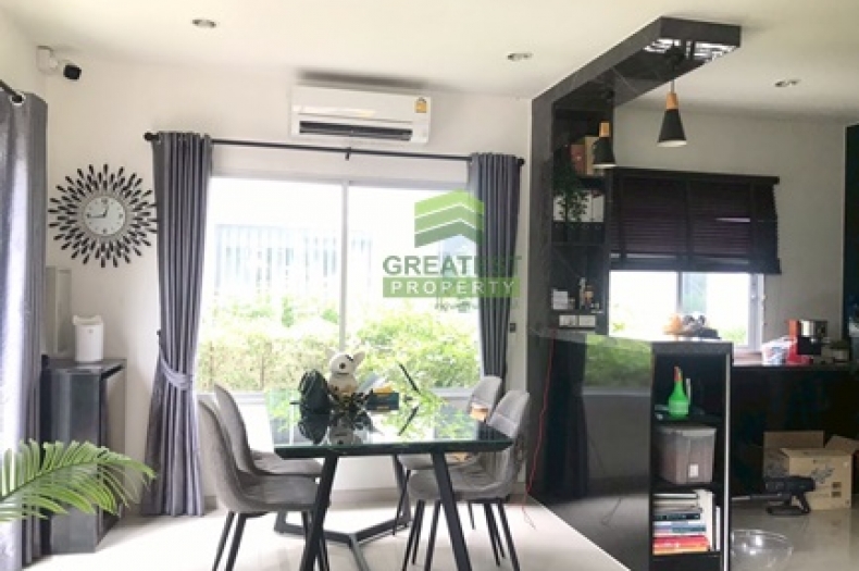 หมู่บ้านวิลล่าโนวา เทพารักษ์