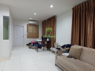 หมู่บ้านเดอะ มิราเคิล เทพารักษ์ The Miracle Thepharak 