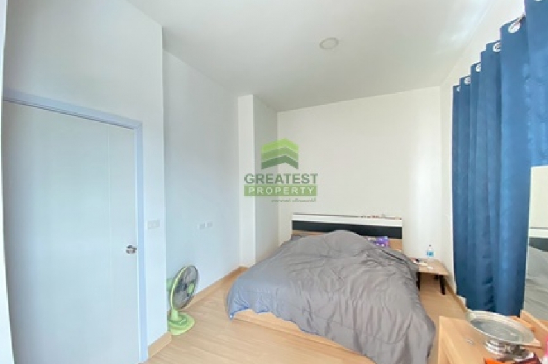 หมู่บ้านกัสโต้ บางนา สุวรรณภูมิ