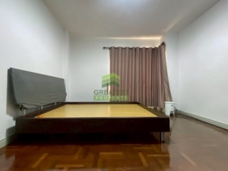 หมู่บ้านสินบดี บางบัวทอง