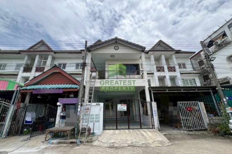 ทาวน์โฮม กระทุ่มล้ม18