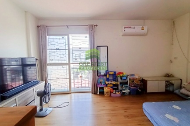 หมู่บ้านเดอะชิคทาวน์ ลาดหลุมแก้ว