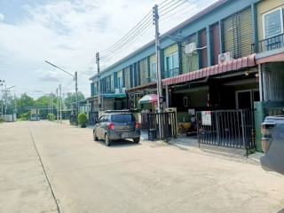 หมู่บ้านเดอะชิคทาวน์ ลาดหลุมแก้ว