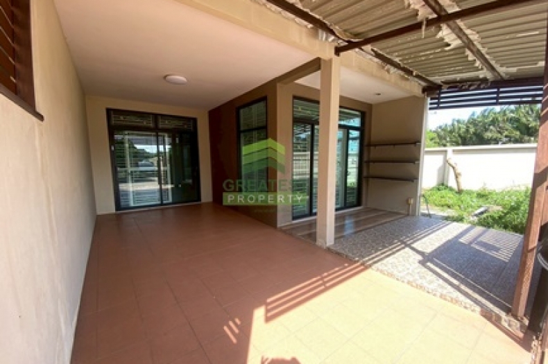 หมู่บ้านธนารินทร์ ทาวน์โฮม3 ประชาอุทิศ