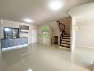 หมู่บ้านธนารินทร์ ทาวน์โฮม3 ประชาอุทิศ