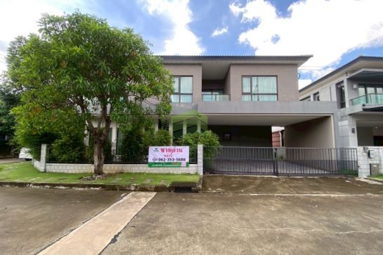 ขายบ้านเดี่ยว ทำเลศักยภาพ หมู่บ้านเซนโทร บางนา กม.7 Centro Bangna-KM.7 เนื้อที่ 75.30 ตร.ว แปลงมุม สวย ใกล้เมกาบางนา ทางด่วนบูรพาวิถี