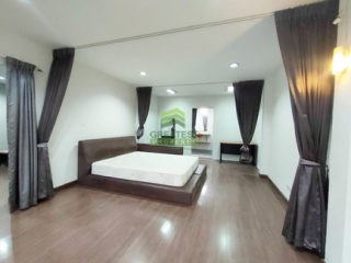 ทาวน์เฮ้าส์ ซอยจรัญสนิทวงศ์95/1