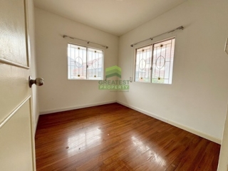 หมู่บ้านพฤกษา 33