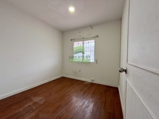 หมู่บ้านพฤกษา 33