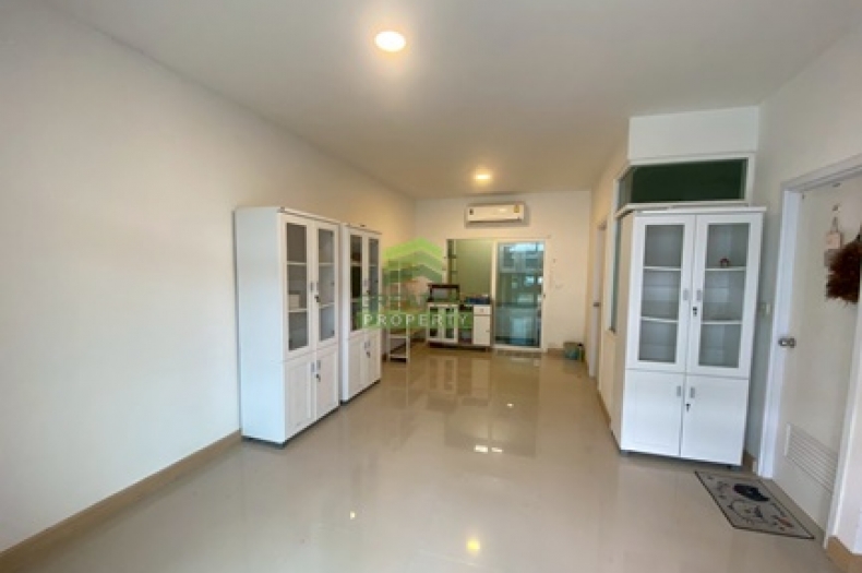 หมู่บ้านกัสโต้ บางนา-สุวรรณภูมิ 