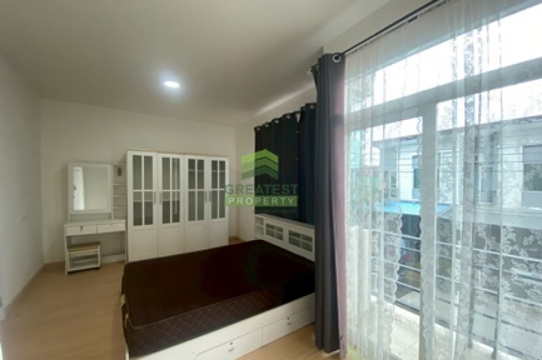 หมู่บ้านกัสโต้ บางนา-สุวรรณภูมิ 