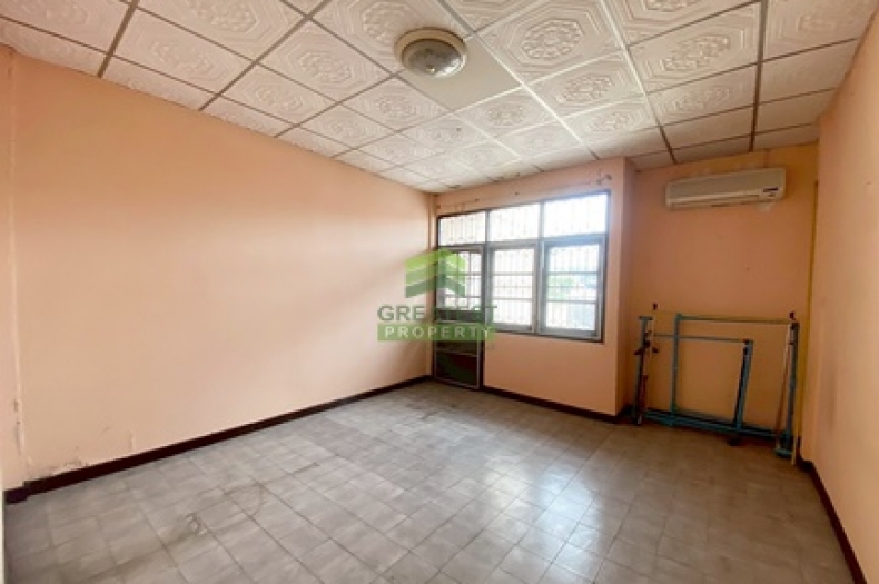 หมู่บ้านรินทร์ทอง สุขุมวิท115