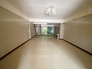 หมู่บ้านรินทร์ทอง สุขุมวิท115