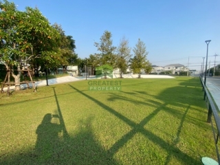 หมู่บ้าน อินนิซิโอ ศรีนครินทร์ Inizio Srinakarin