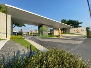 หมู่บ้าน อินนิซิโอ ศรีนครินทร์ Inizio Srinakarin