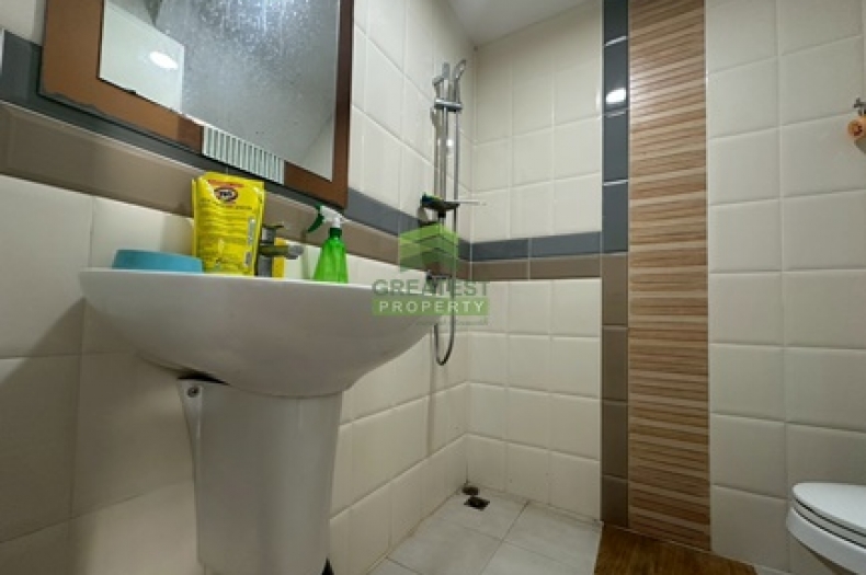 หมู่บ้าน โกลเด้นทาวน์ พระราม 2 