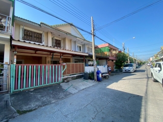 หมู่บ้านพฤกษา 15 