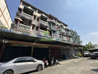 อาคารพาณิชย์ เพชรเกษม63