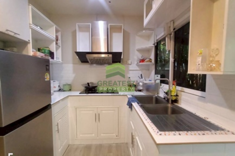 หมู่บ้าน เซนโทร รังสิต คลอง4 