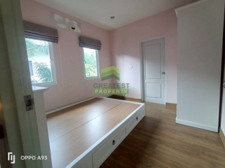 หมู่บ้าน เซนโทร รังสิต คลอง4 