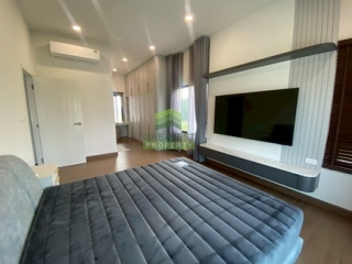 หมู่บ้าน บริทาเนีย BRITANIA บางนา-ศรีวารี