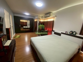 หมู่บ้าน พฤกษ์ลดา ประชาอุทิศ 90 