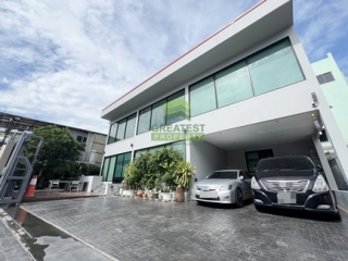 ตึก อาคารสำนักงาน สุขุมวิท64 พระโขนง บางจาก