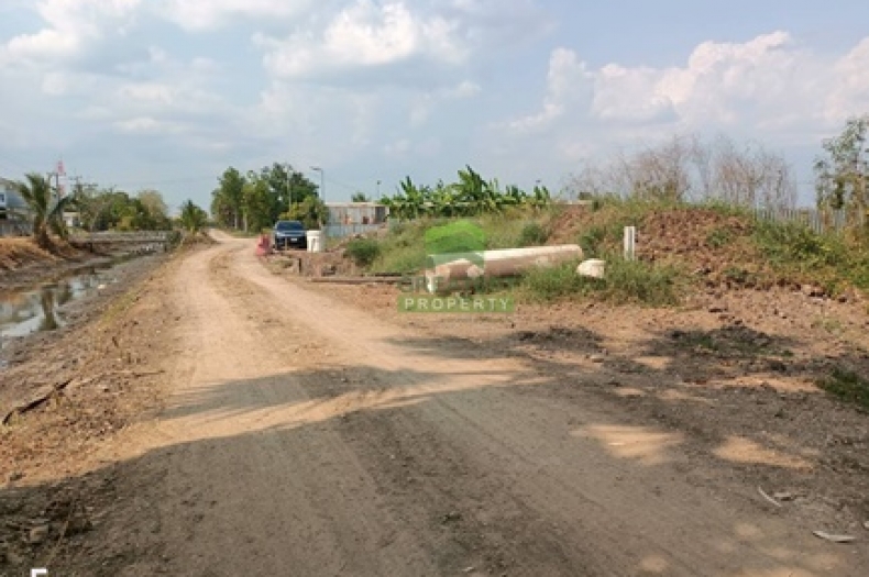 ที่ดินคลอง 8 หนองเสือ 