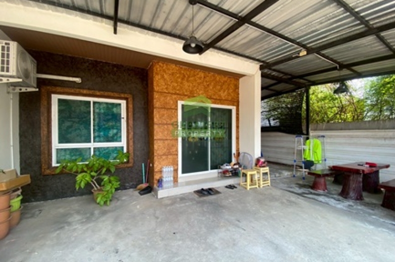 ขายหมู่บ้าน แสนมณี689 พานทอง ชลบุรี