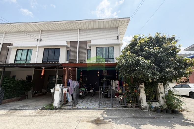 ขายทาวน์เฮ้าส์ หมู่บ้าน โมดิ วิลล่า ปิ่นเกล้า วงแหวน Modi villa Pinklo เนื้อที่ 26.10 ตร.ว แปลงมุม บางกรวย นนทบุรี