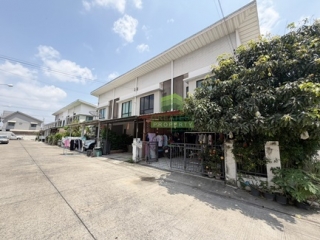  หมู่บ้าน โมดิ วิลล่า ปิ่นเกล้า วงแหวน