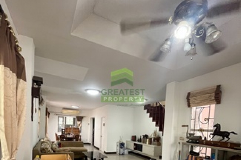 หมู่บ้าน เสนากรีนวิลล์ ลำลูกกา คลอง 2