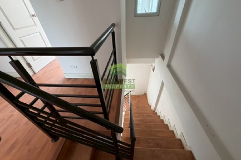 ขายบ้าน วิสต้า ปาร์ค สาทร-ปิ่นเกล้า