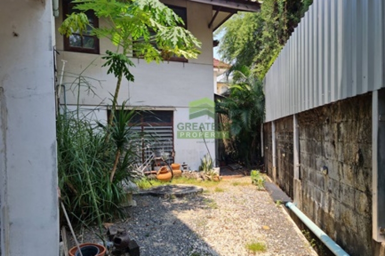 ขายบ้านเดี่ยว พร้อมห้องเช่า ซอยสุขุมวิท3 