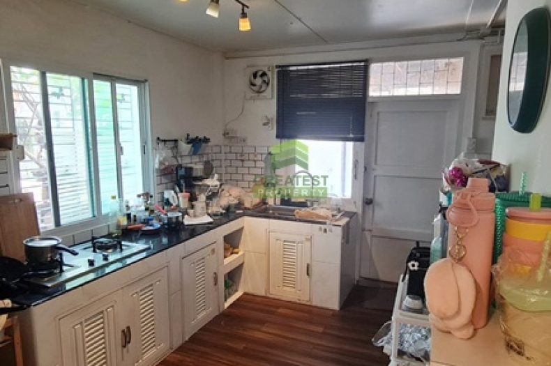 ขายบ้านเดี่ยว พร้อมห้องเช่า ซอยสุขุมวิท3 