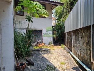 ขายบ้านเดี่ยว พร้อมห้องเช่า ซอยสุขุมวิท3 